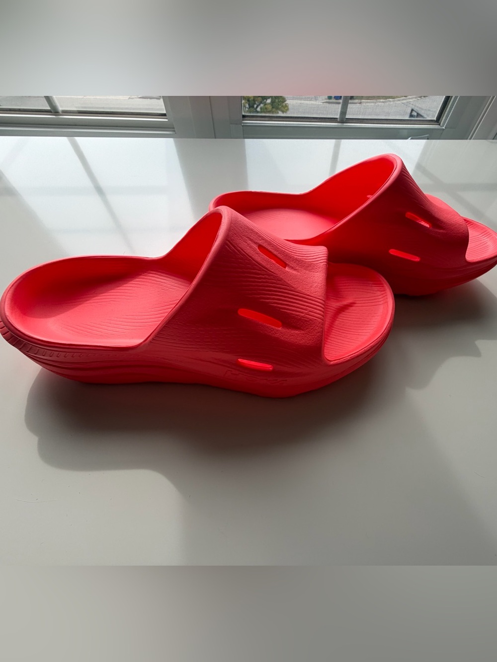 Bright Coral/Pink Ora Recover Slide Sandals